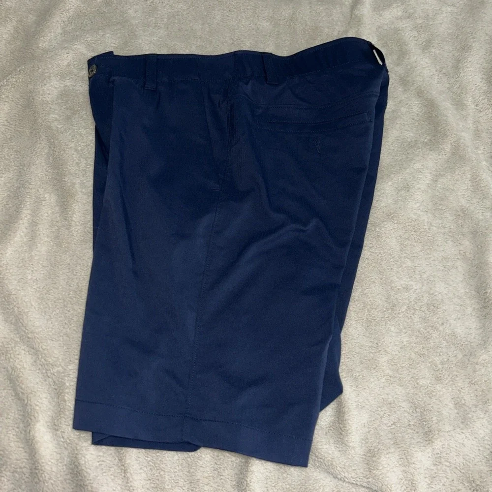 Under Armour Golf Shorts Blue Performance Stretch Flat Front Mens Size 30 x 9